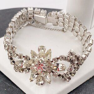 VINTAGE Clear rhinestone silver tone metal floral bracelet 1940s 1950s jewelry
